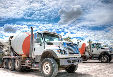 Long Haul Trucks